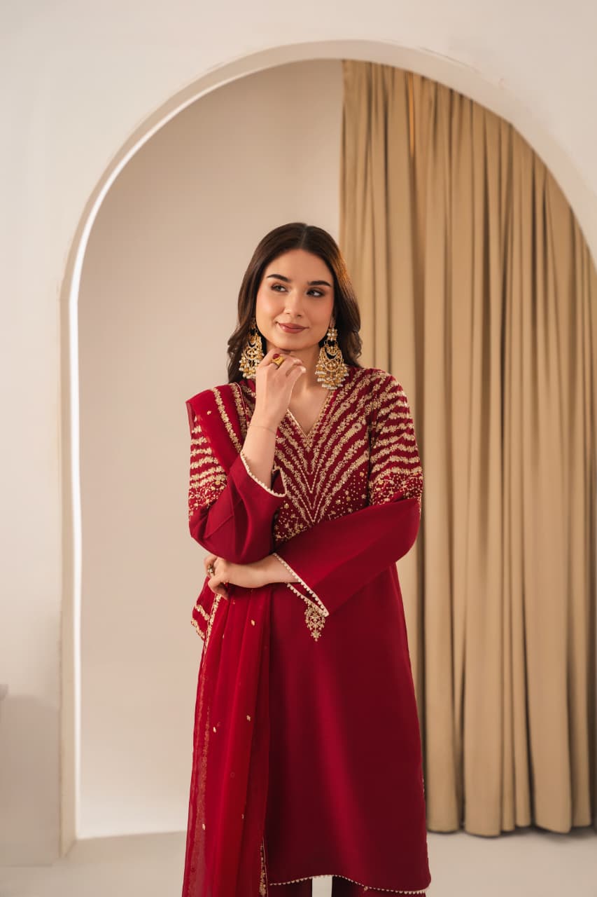 MAROON PEACOCK 3PC