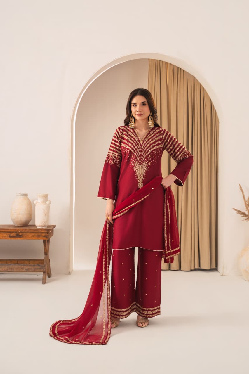 MAROON PEACOCK 3PC