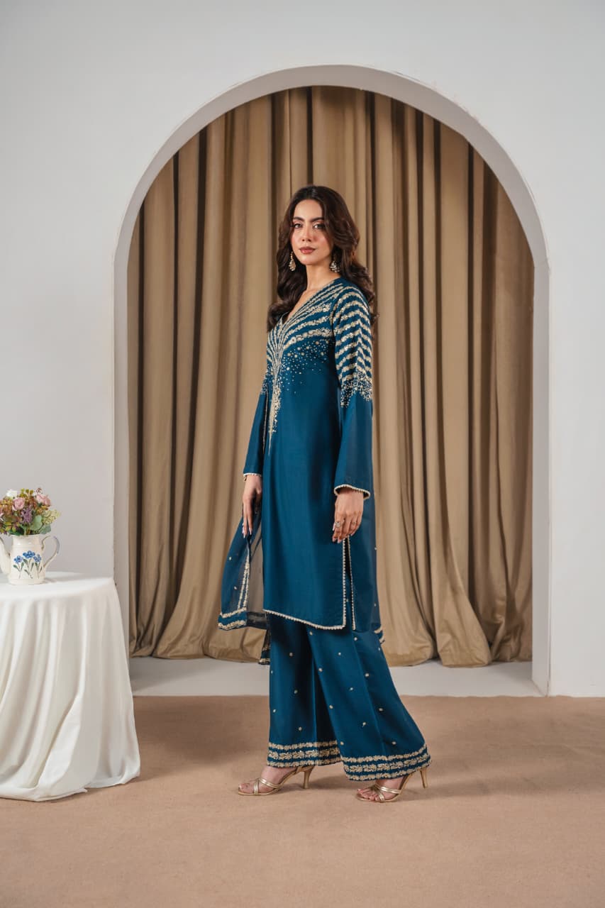 ZINC PEACOCK 3PC
