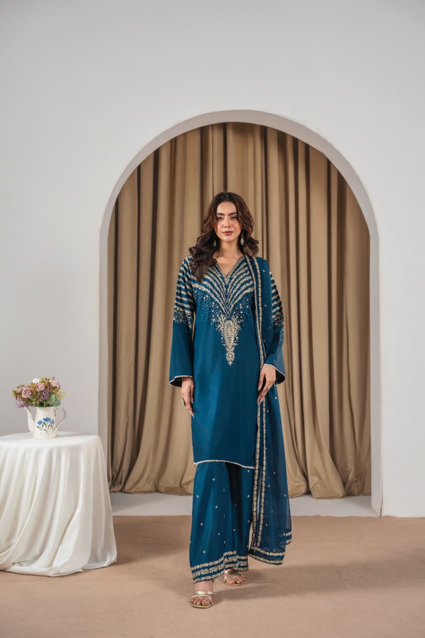 ZINC PEACOCK 3PC