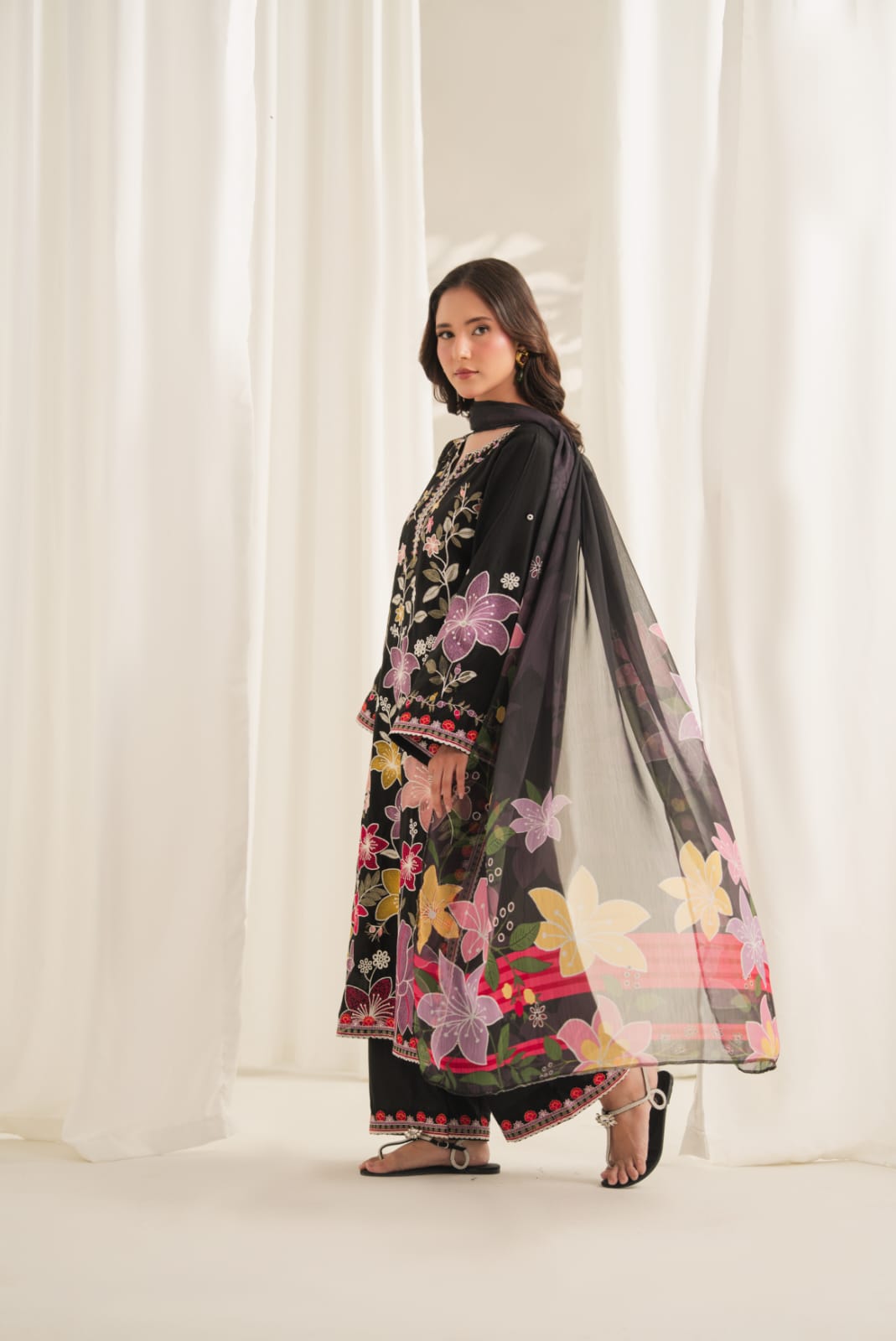 ISHQ BLACK 3PC