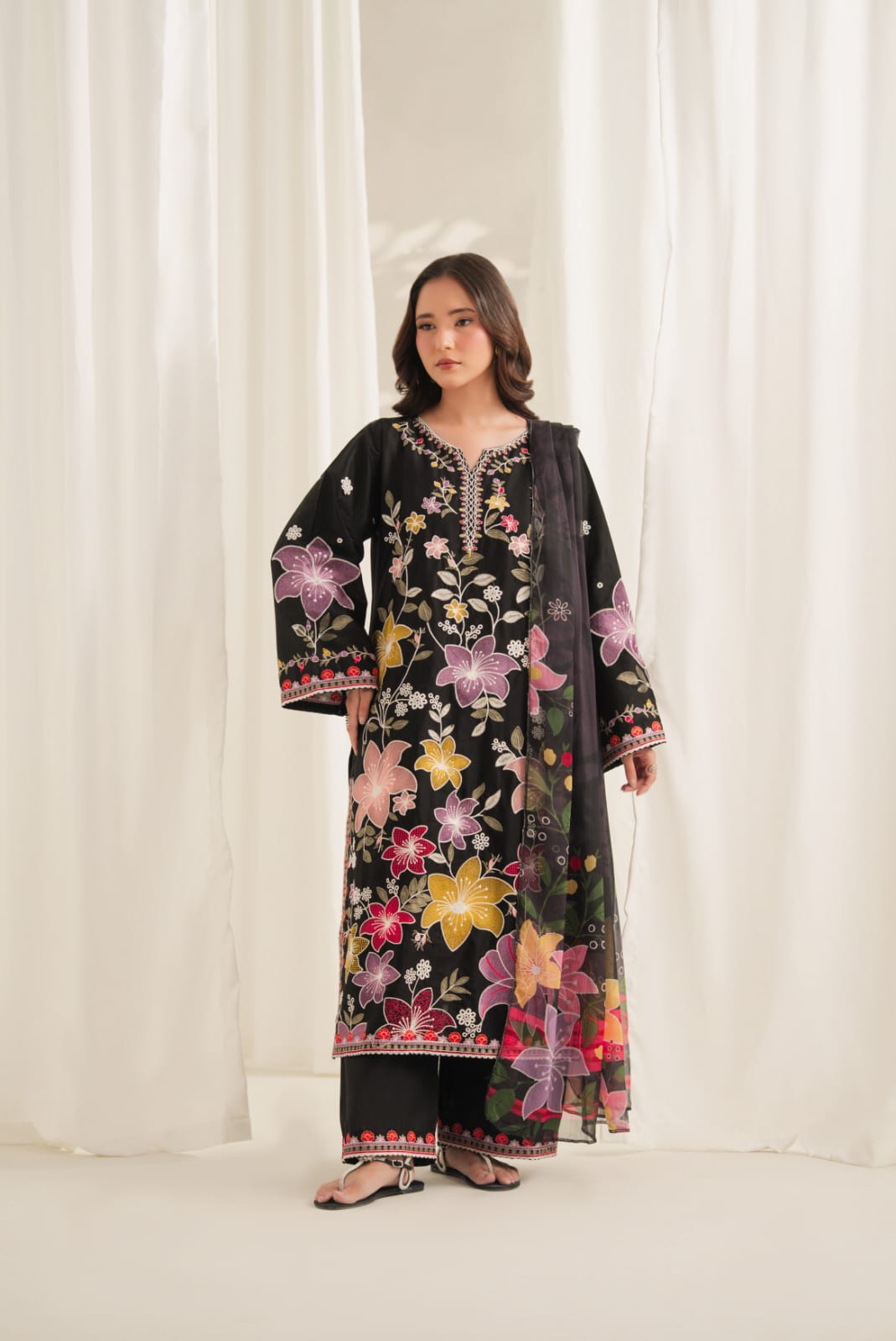 ISHQ BLACK 3PC