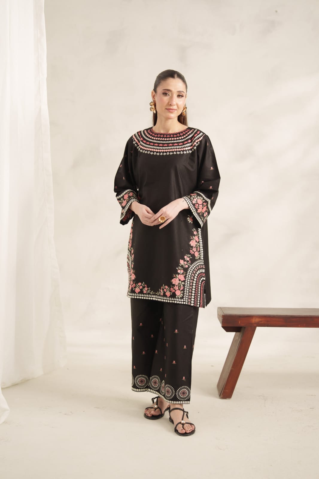 BLACK ROLL 2PC