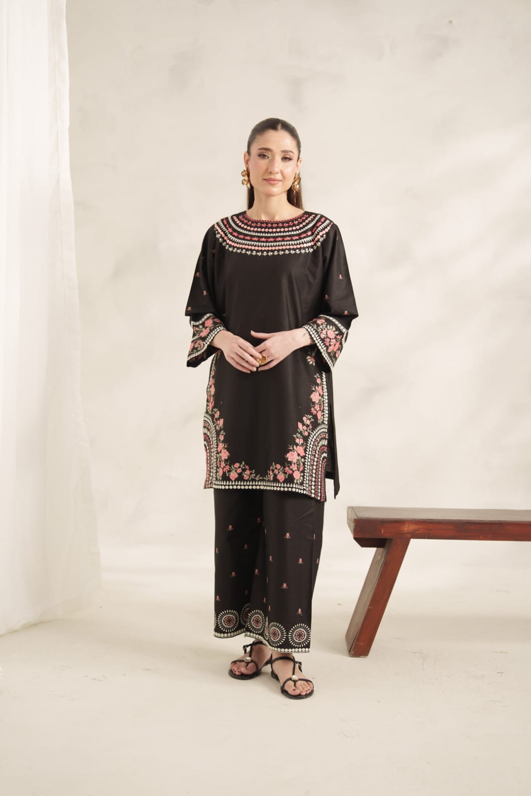 BLACK ROLL 2PC